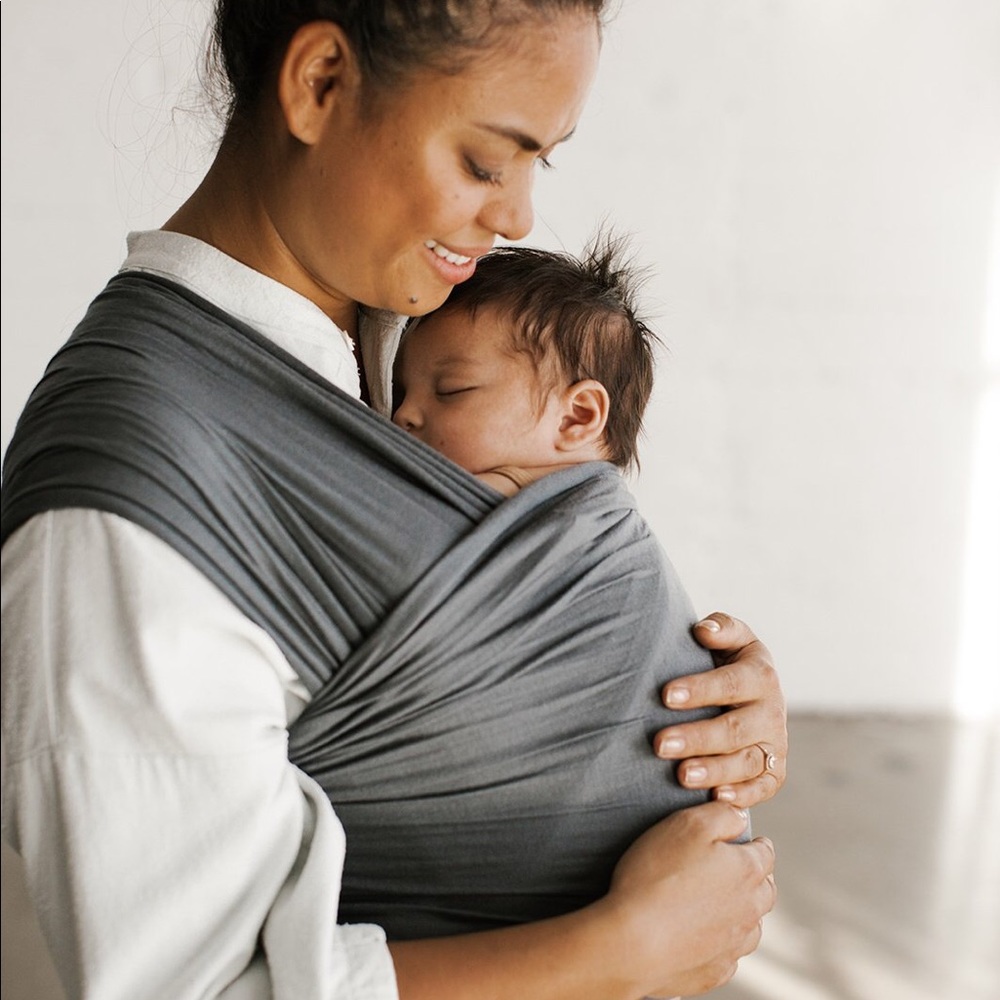 *sold* Solly Baby Wrap Grey - Picture 1 of 1